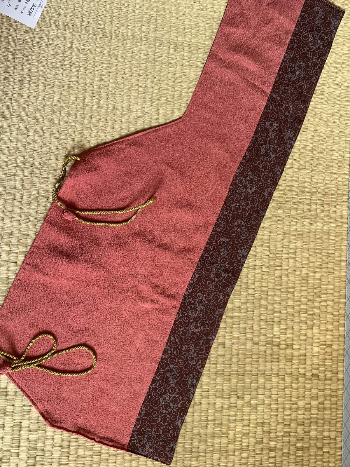 画像: 縮緬鮫小紋　一苯調子まで５本収納